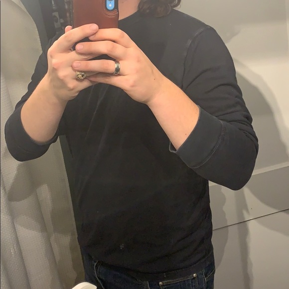 American eagle long sleeve - Picture 3 of 3